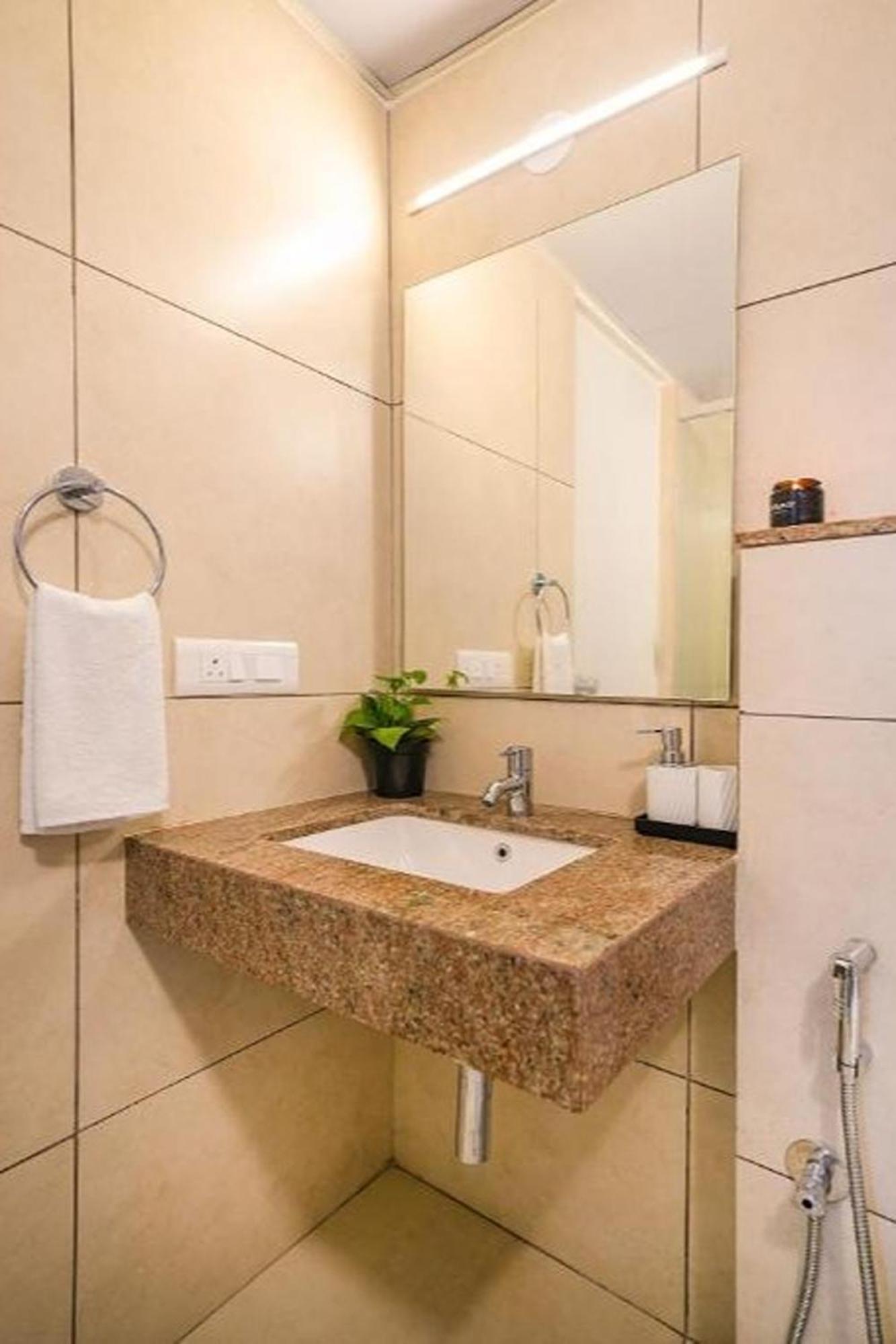 Wandr Hotel- Near Mg Road Bengaluru Zewnętrze zdjęcie